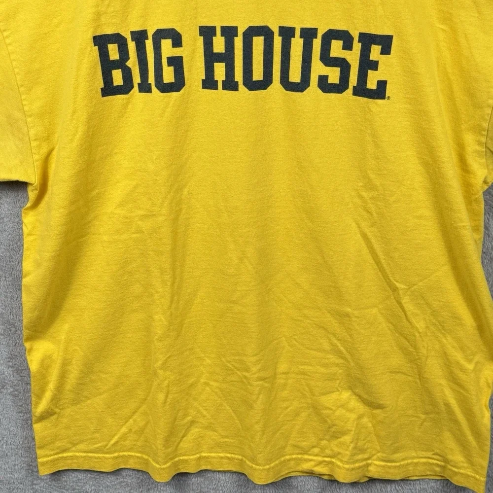 Nike Team Michigan Wolverines BIG HOUSE T-Shirt Mens XL Yellow NCAA Football VTG